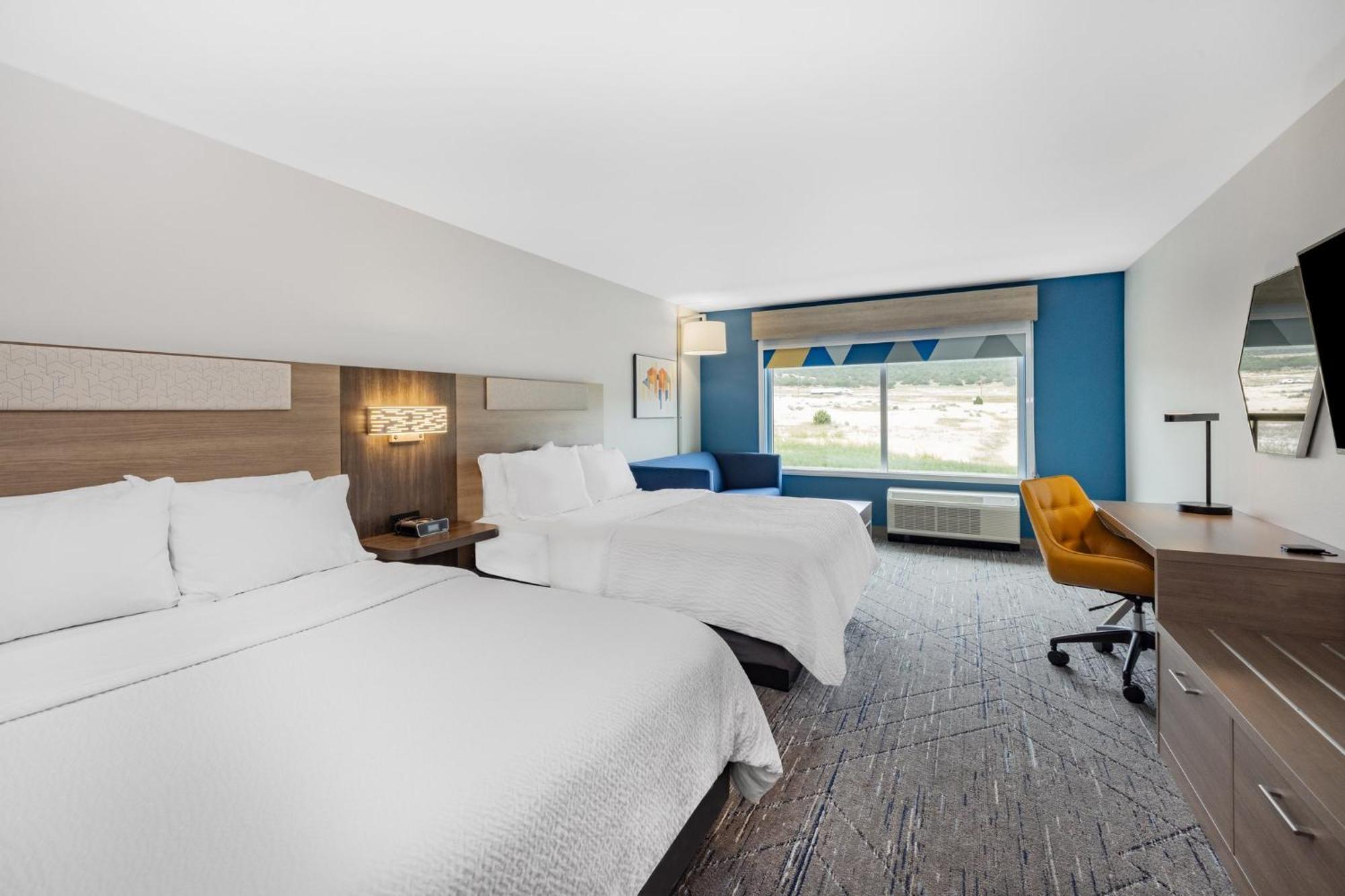 Holiday Inn Express & Suites - Nephi By Ihg Exterior photo