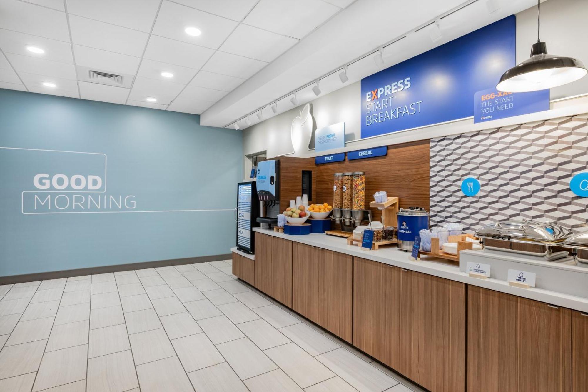 Holiday Inn Express & Suites - Nephi By Ihg Exterior photo